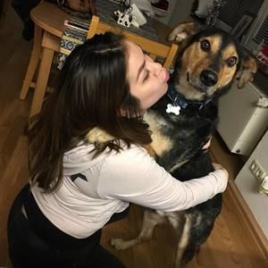 Meet your Posher, Jasmine